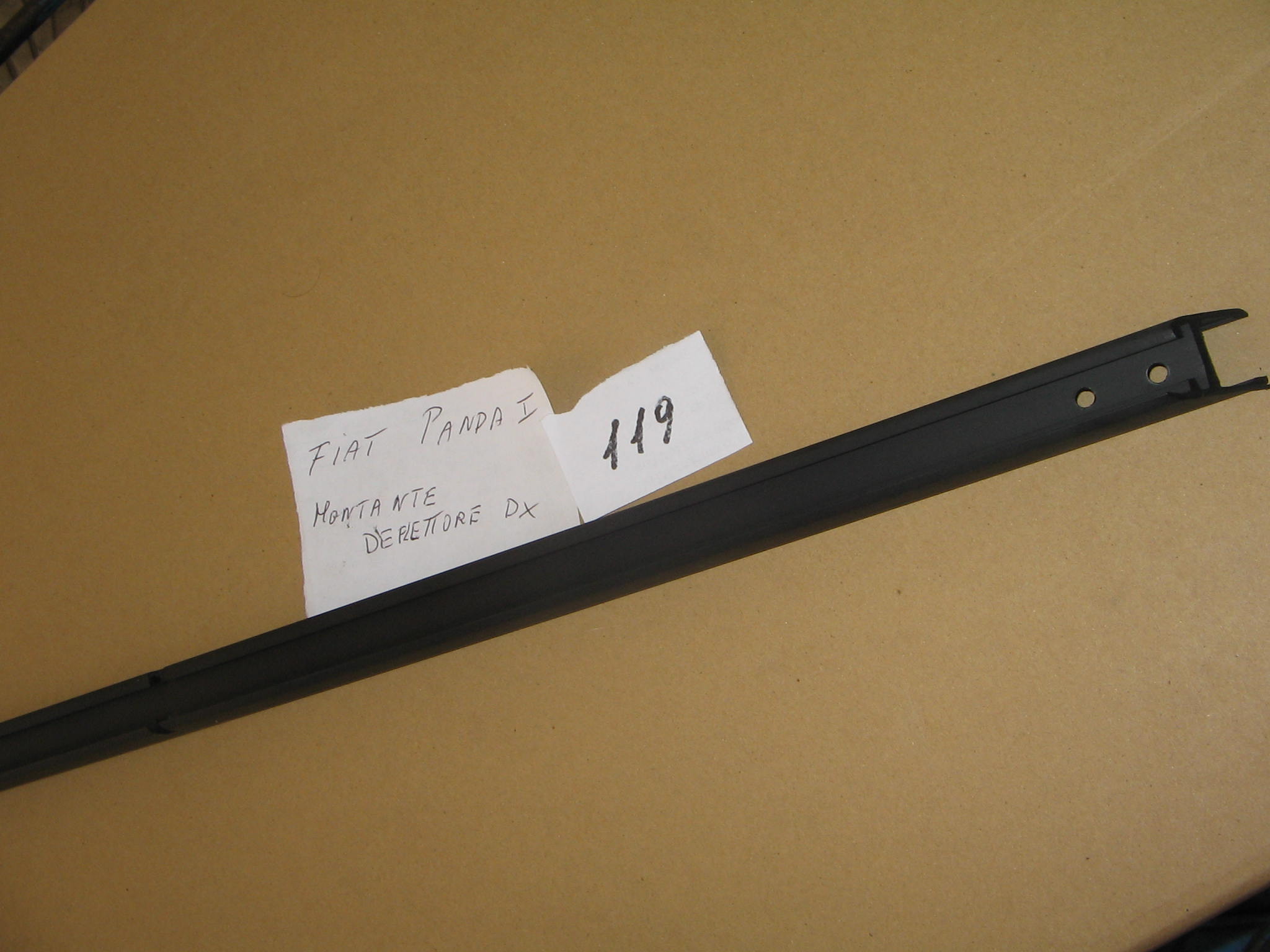 FIAT PANDA MONTANTE DEFLETTORE N. 1548